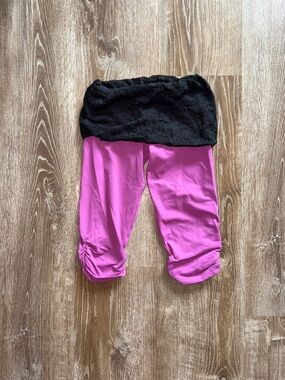 Vintage Y2K Black Fold-Over Waist Purple Capri Yoga Pants